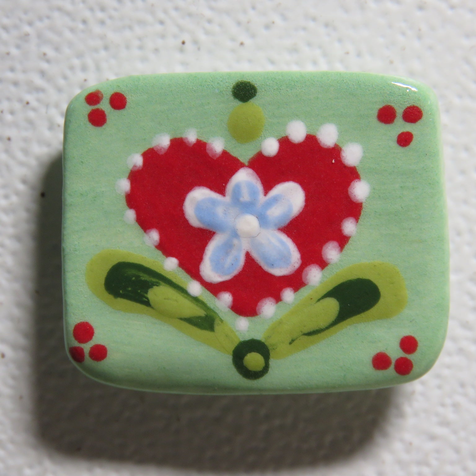 Green Folk Heart Magnet