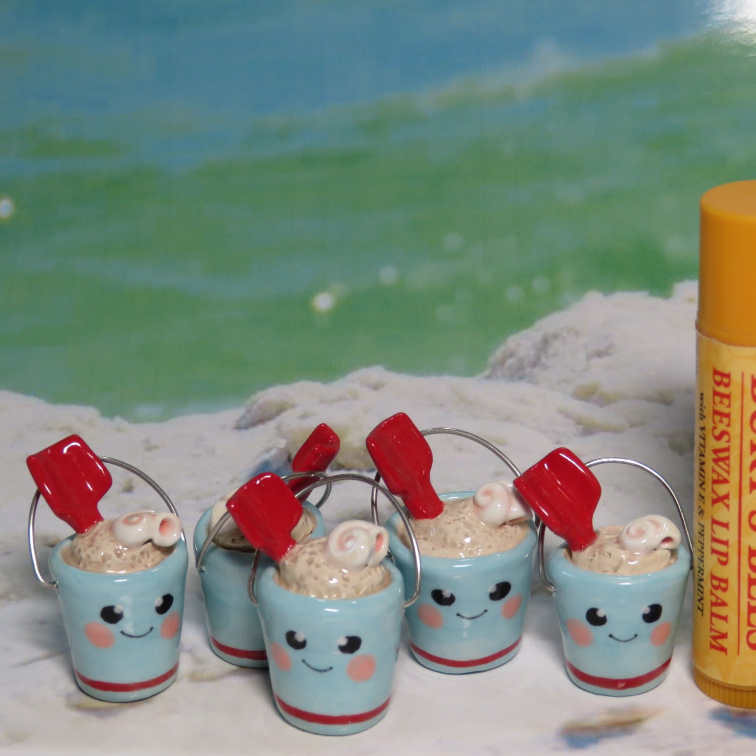 Happy Beach Pail