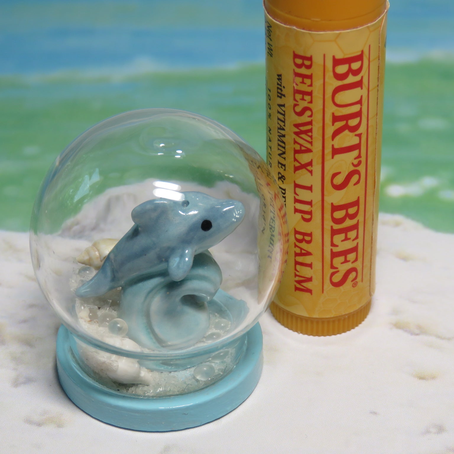 Dolphin Wave Glitter Globe