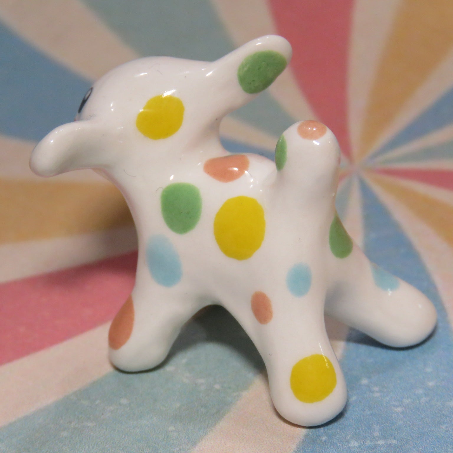 Candy Buttons Randomal: Perks