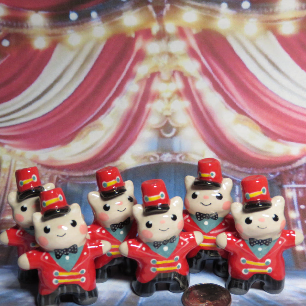 The Tiniest Showman