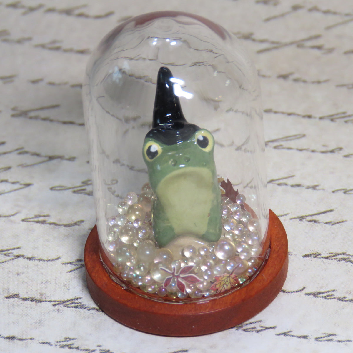 Frogwitch Glitter Dome