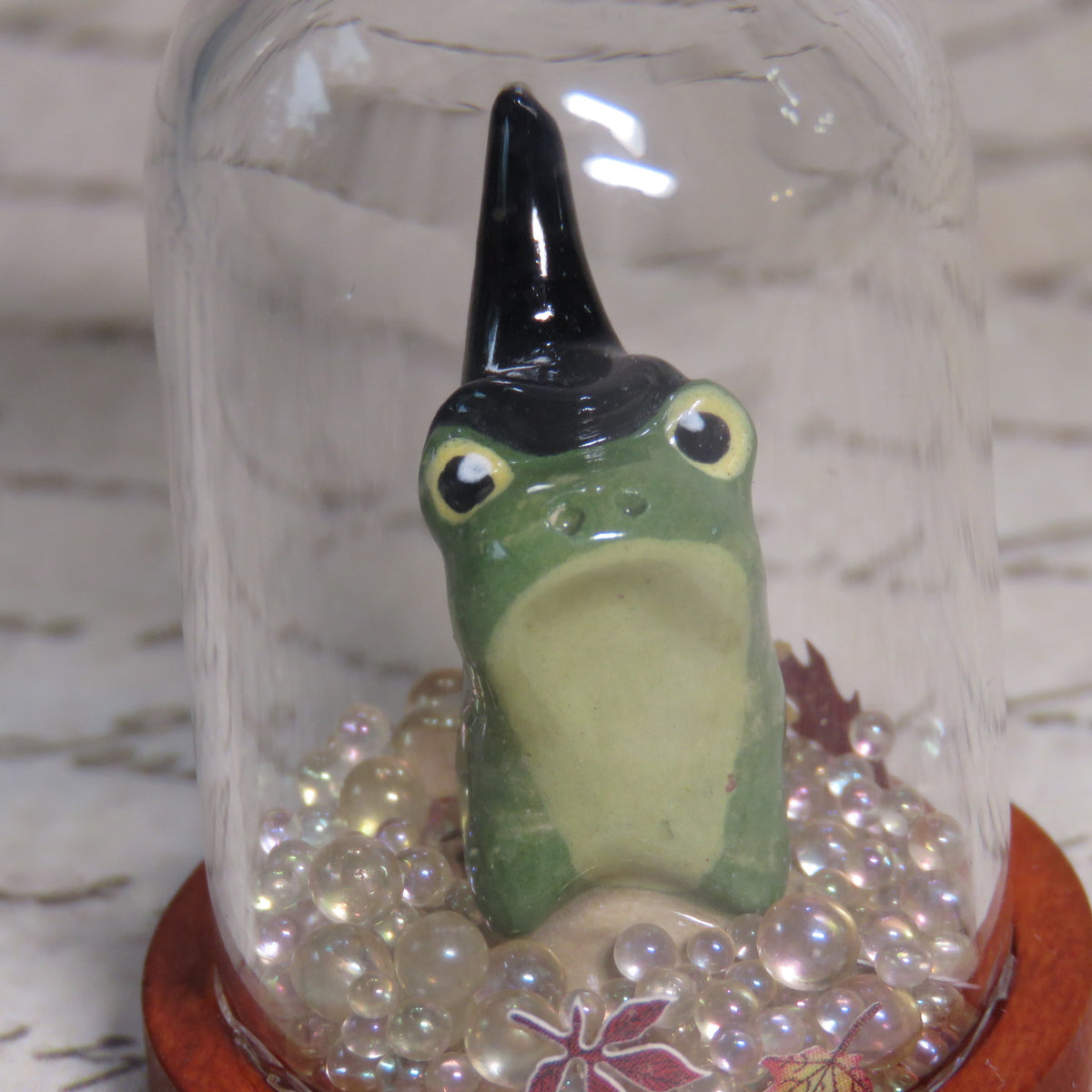 Frogwitch Glitter Dome