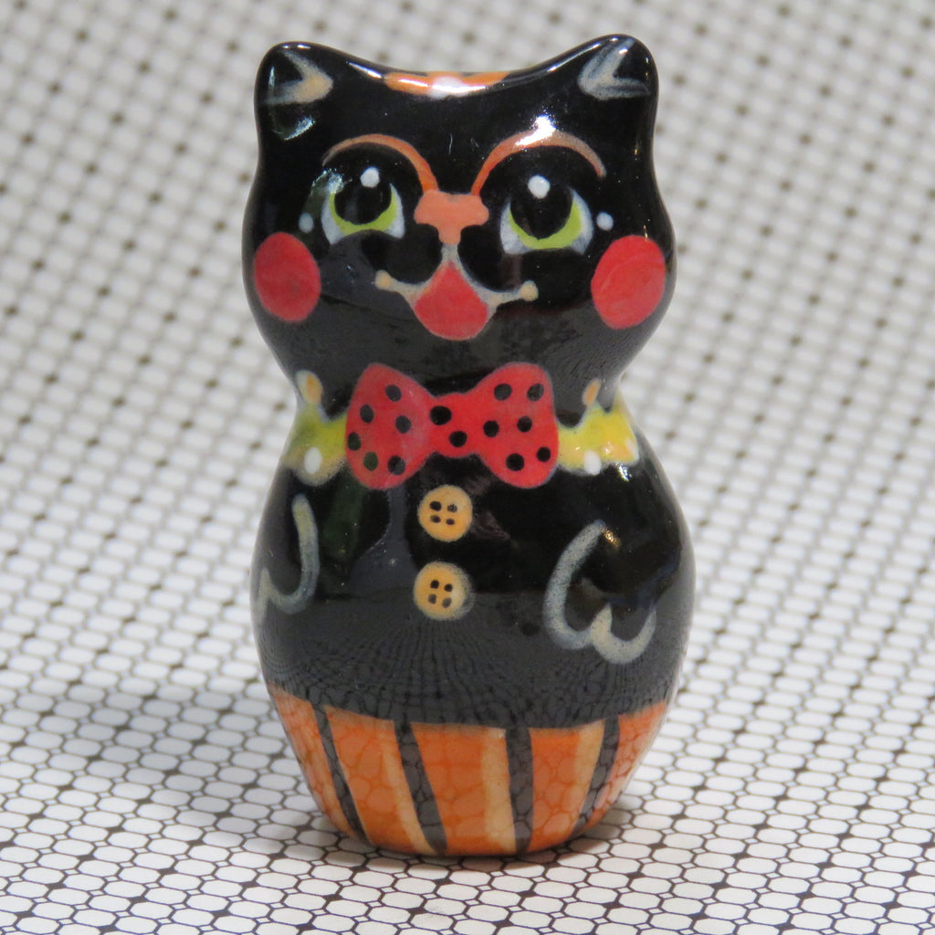 Retro Razzles the Party Cat - Larger piece