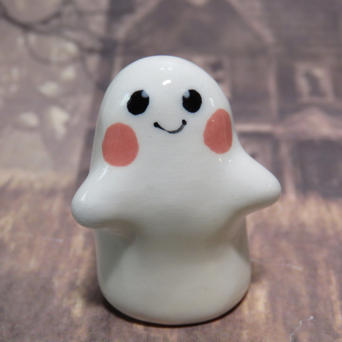 Bring-it-in-for-a-hug Ghostie