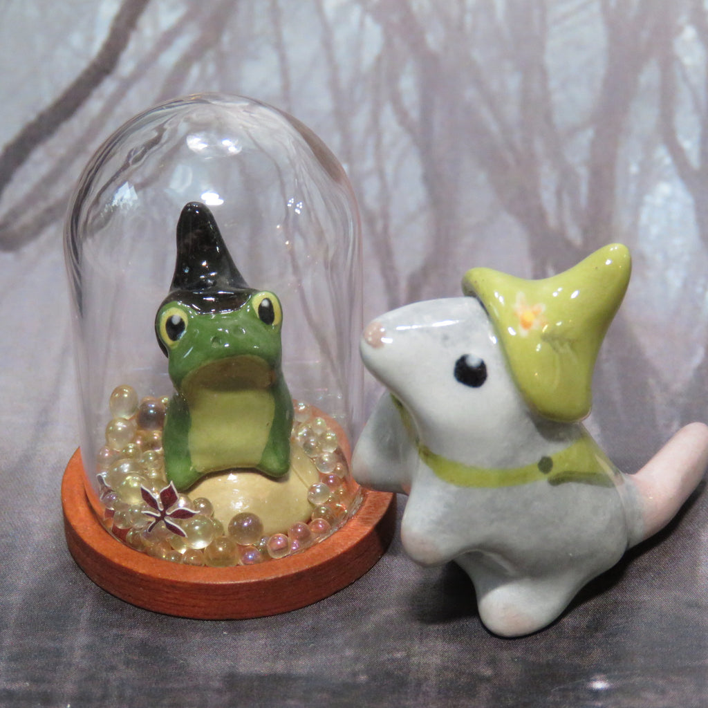 Frogwitch Glitter Dome